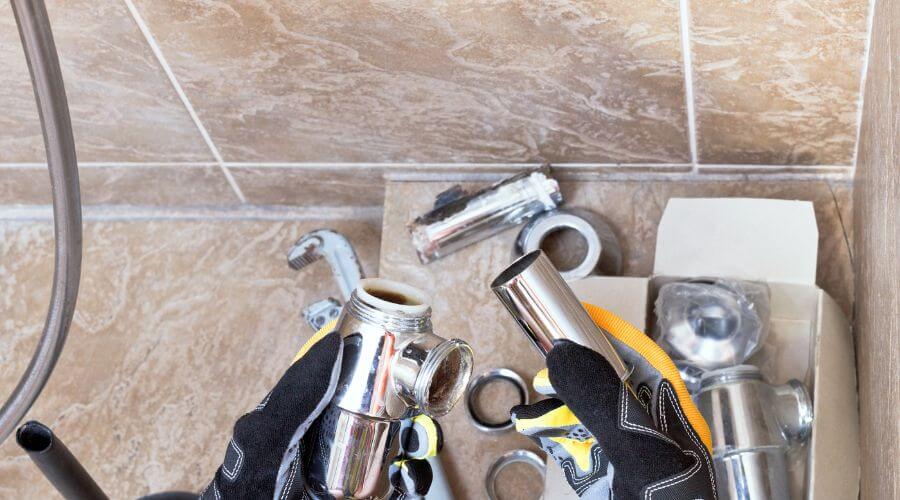 Professional gutter cleaning in Riverton, WY